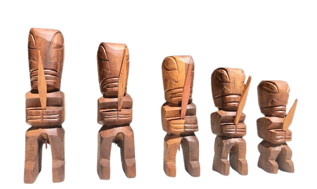 PETITS TIKIS MARQUISIENS